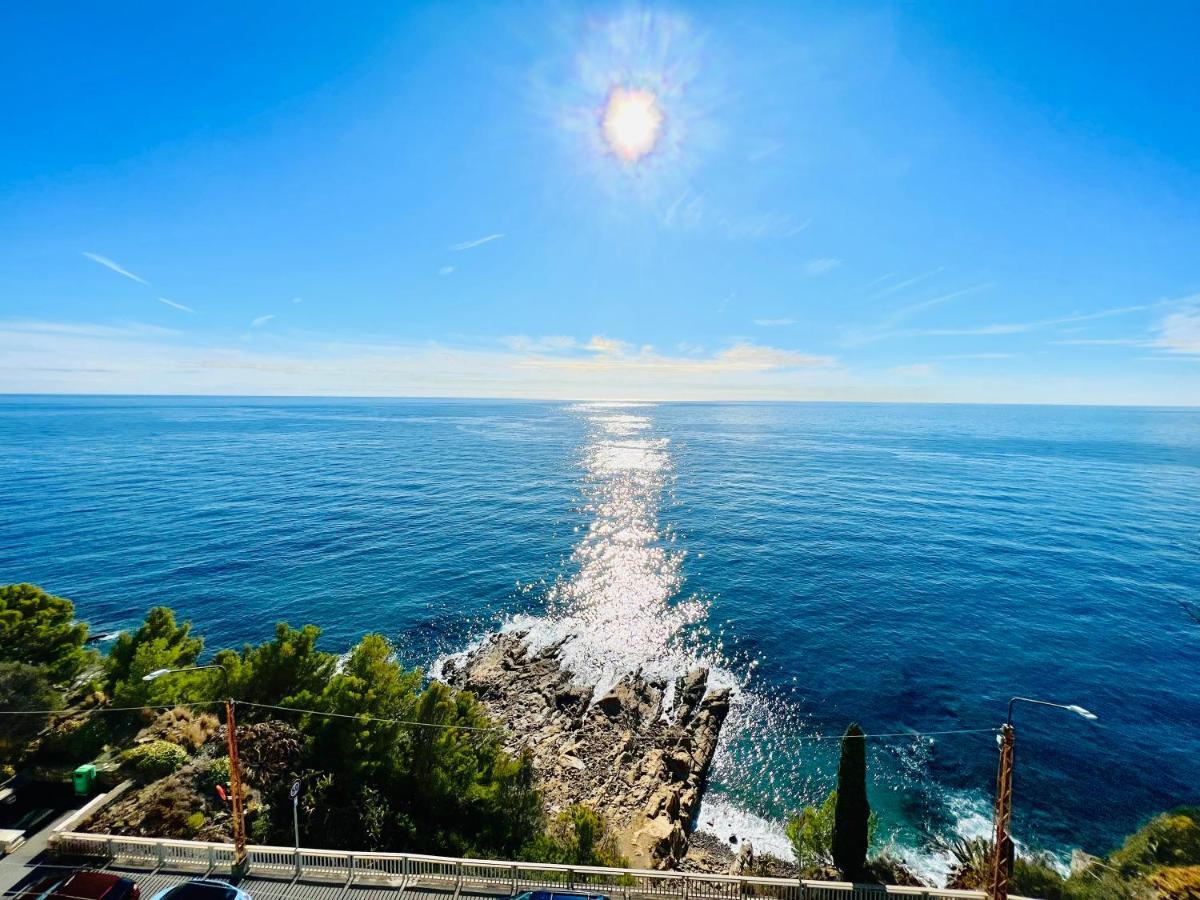 Suite Sunset 18 - Fronte Mare Sanremo Exterior photo